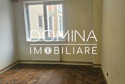 Vânzare apartament 3 camere *etaj 2 - decomandat* - Strada Zambilelor - 3