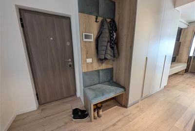 Bloc nou - langa Universitatea Bacovia si Primarie - 2 camere - mobilat si utila - 11