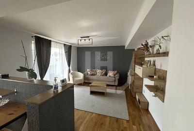 Apartament cu 2 camere semidecomandat, mobilat în Bună Ziua