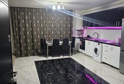 Apartament cu 2 camere semidecomandat, mobilat în Florești