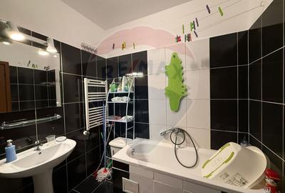Apartament 2 camere modern, etaj superior, bloc 2010 - 10