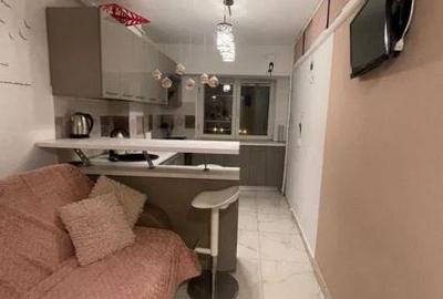 Apartament 2 Camere,Nerva Traian,et.6/8,DECOMANDAT,Amenajat,balcon,AC,mobilat - 3