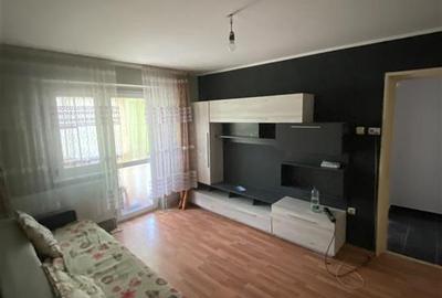Apartament cu 2 camere semidecomandat, mobilat în Viziru 3