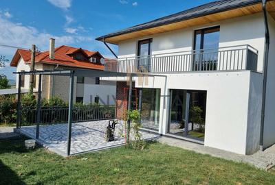 Casă individuală cu 4 camere în Borhanci