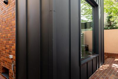 Vilă Contemporană Dorobanți: Fotovoltaice, Pompe de Căldură și Parcare - 2