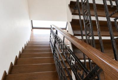 Vila Premium P+1+M 430mp construiți- 755 teren Palazu Mare- Str Sentinelei - 10