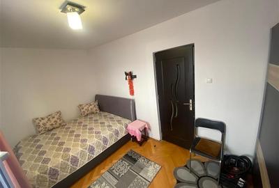 Apartament cu doua camere de vanzare in Dambu - 4