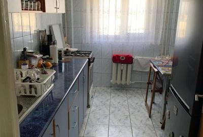 Apartament cu 2 camere în Baba Novac