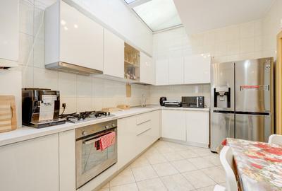 Vanzare apartament spațios cu 4 camere, Calea Floreasca – bloc boutique -garaj - 12