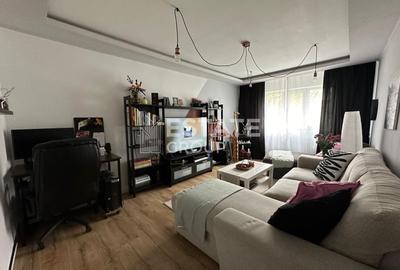 Apartament cu 3 camere, mobilat în Aradului