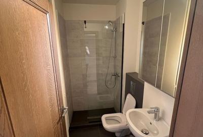 Spațiu Birouri 4 Camere Centrul Civic | Balcon | 8 minute metrou - 10