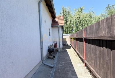 Casa Individuala - 4 camere - 2 bai -  380mp teren - 5