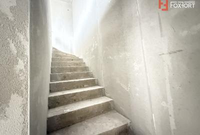 Duplex cu 4 camere de vanzare si teren de 335 mp - zona Sacalaz - 6