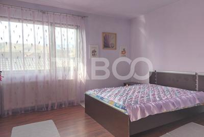 Casa 200 mpu 4 camere curte si gradina zona linistita Talmaciu - 8
