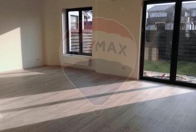 Vilă cu 4 camere de vânzare, Corbeanca - 5
