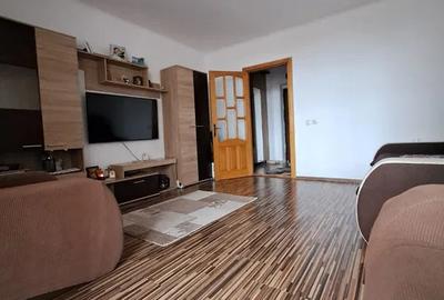 Garsoniera semideomandat-zona far - 1