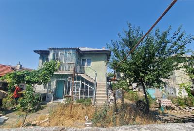 Km 4-5 -2 Case  P+1 in acceasi curte cu teren 600mp avand deschidere la 2 strazi - 1