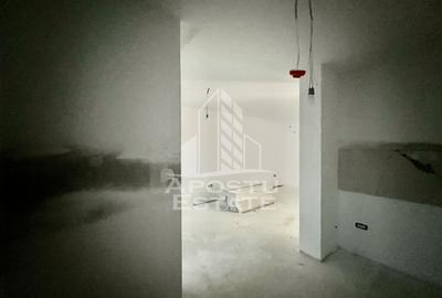 DE VANZARE Apartament doua camere cu gradina 10 mp - 2