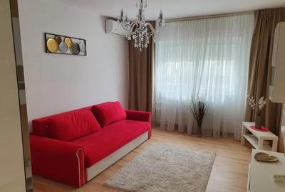 Garsonieră decomandată, mobilată în Mihai Bravu