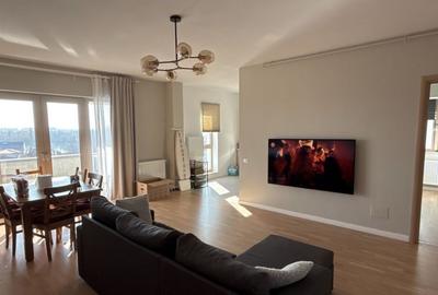 Apartament cu 4 camere decomandat, mobilat în Sisești