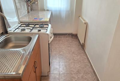 Vand apartament 2 camere decomandat in Deva, zona Micro 15, situat pe mijloc, - 7