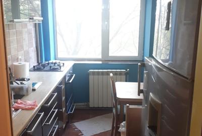 Apartament 4 camere Mazepa1 et3/4 ,centrala  pret 86 000 euro - 1