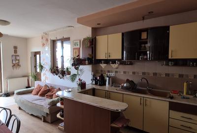 De vanzare casa cu teren in Curteni - 7