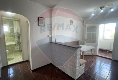 Apartament cu 2 camere de închiriat în zona Decebal - 1