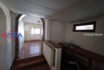 Casa Parter, Calea Campulung, DN, Slava Zaris - 4