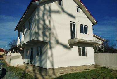 Vila P+1E+Pod noua, situata aproape de centru - 1