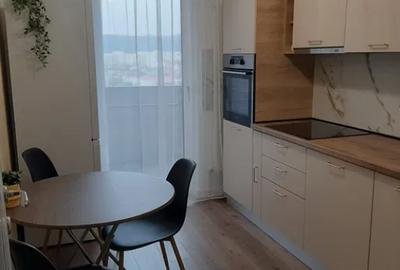 APARTAMENT 2 CAMERE POITIERS TOWERS FRUMOASA