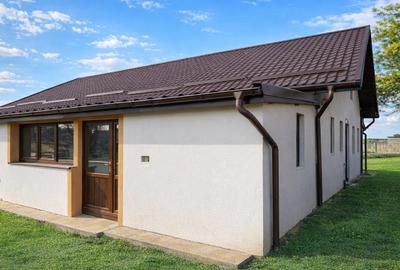 Casă tip duplex de vânzare 380 MP teren, zona Vișani - IAȘI, COMISION 0% - 3