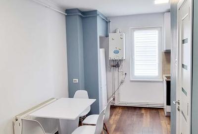 Garsonieră decomandată în Tudor