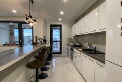 Apartament cu 2 camere semidecomandat în Carrefour