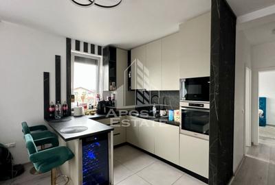 Apartament de vanzare cu 3 camere, etajul intai, Dumbravita - 5