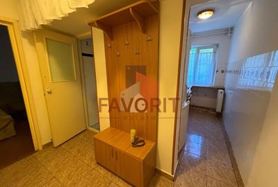Cu centrala termica proprie. Zona Dacia. Boxa - 9