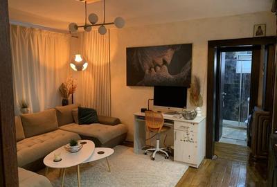 Apartament cu 2 camere semidecomandat, mobilat în Păcurari