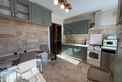 Casa, P+E+M, 170 mp, Zona Ford - 12
