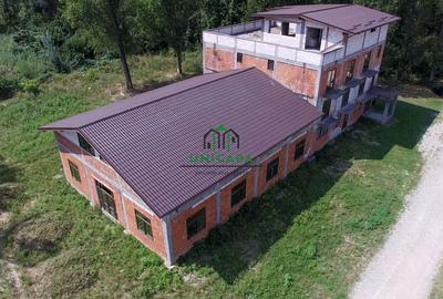 Pensiune de Vânzare cu Priveliște Panoramică către Râul Olt - 3