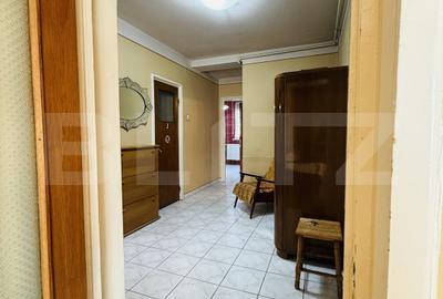 Apartament 3 camere/ zona Afi/ 2 balcoane/ boxa/ et2 - 18