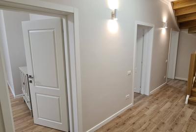 Apartament cu 4 camere semidecomandat, mobilat în Calea Victoriei