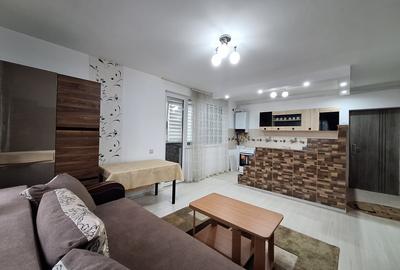 Apartament cu 2 camere semidecomandat, mobilat în Florești
