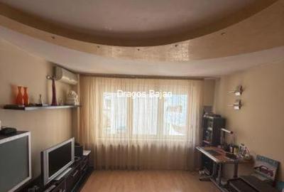 Apartament cu 2 camere în Calea Victoriei