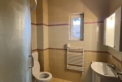 0 COMISION, CASA PRETABILA PENTRU 2 FAMILII, 7 CAMERE - 9
