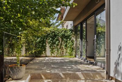 Cladire cu 5 apartamente de vanzare - 16