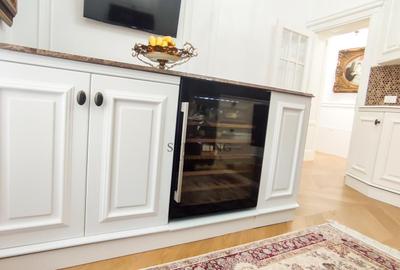 Vila restaurata in cel mai mic detaliu - zona centrala - 21