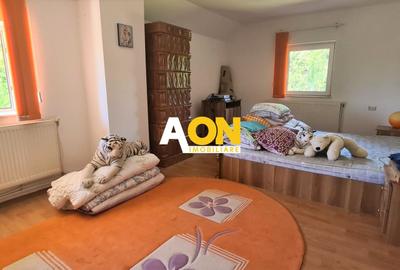 Vila pretabila pensiune + restaurant,  10 camere,  1000MP teren - 16