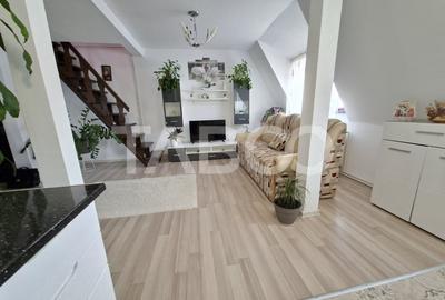 Apartament cu 3 camere de vanzare - mansarda Vasile Aaron - intabulata - 9