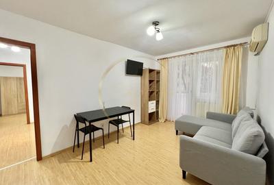 Apartament cu 3 camere, mobilat în Girocului