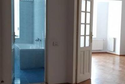 Spatiu de Birouri Cotroceni | Centrala proprie | 3 Balcoane | 10 minute metrou - 12